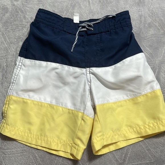 COLORBLOCKED SWIM TRUNK - Picture 2 of 4